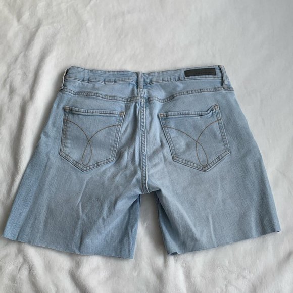CALVIN KLEIN JEANS shorts - jean shorts - Size 28 (US 6) - Picture 3 of 5